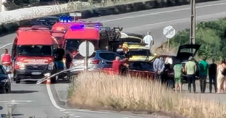 Colisão provoca três feridos e condiciona estrada barcelos-póvoa de varzim